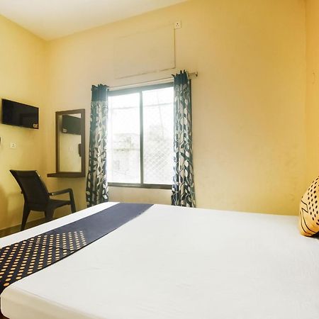 SPOT ON 74793 Hotel Sai Sudha Puri Buitenkant foto