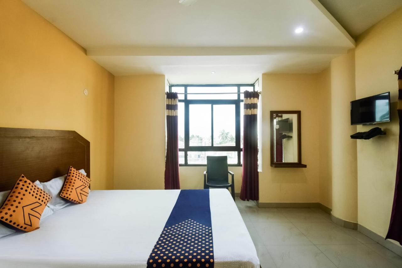 SPOT ON 74793 Hotel Sai Sudha Puri Buitenkant foto